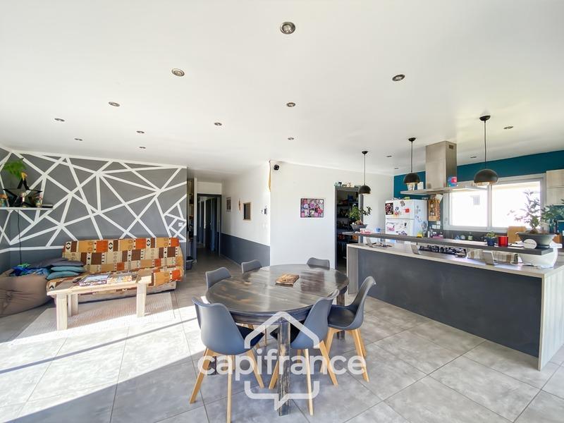 Maison - 115 m² - 5 pièces