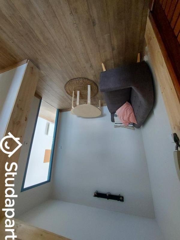 Chambre - 9 m² - 1 pièce