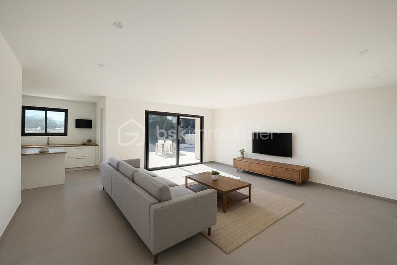 Maison - 110 m² - 4 pièces