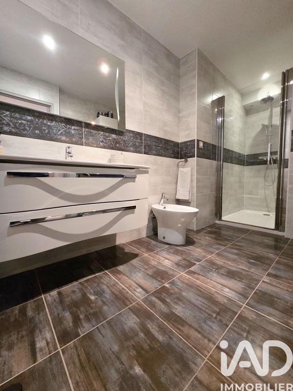 Maison de maîtres - 254 m² - 10 pièces