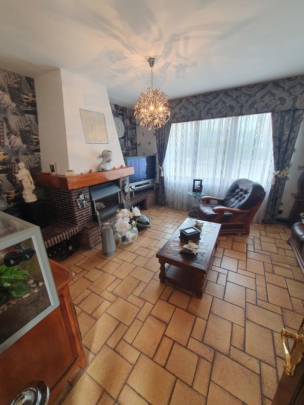 Maison - 141 m² - 6 pièces