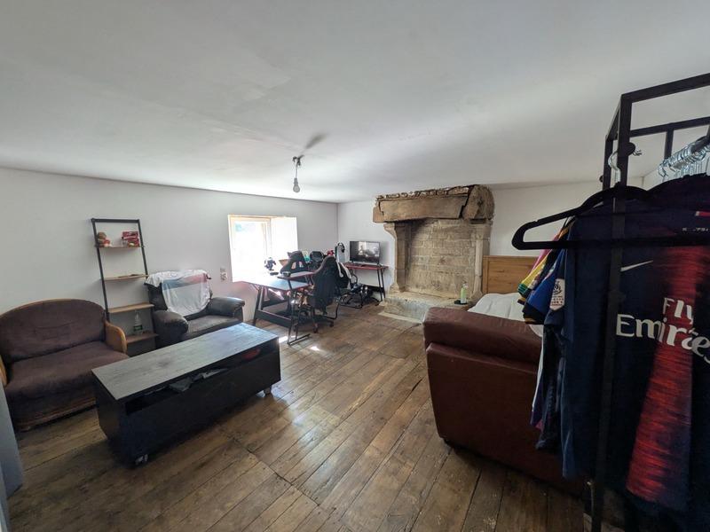 Corps de ferme - 243 m² - 6 pièces