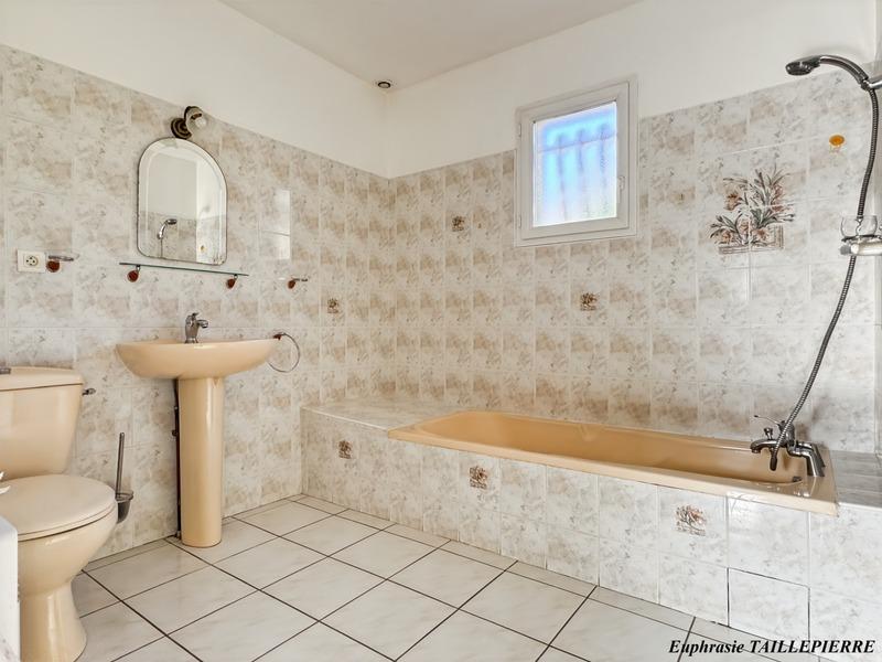 Maison - 135 m² - 4 pièces