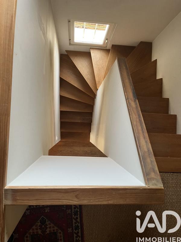 Maison de maîtres - 132 m² - 9 pièces