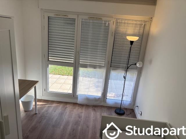 Chambre - 9 m² - 1 pièce