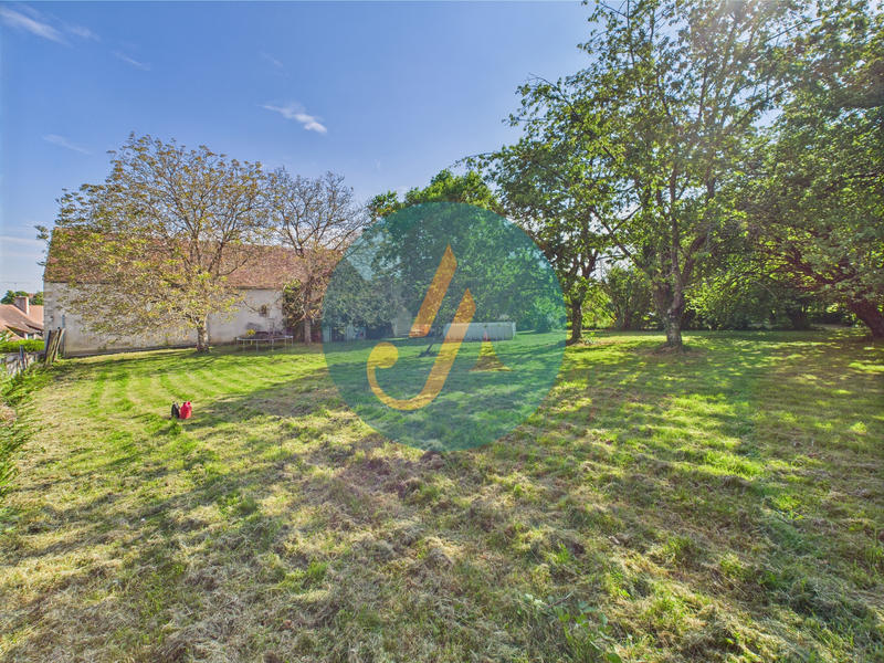 Maison - 201 m² - 7 pièces