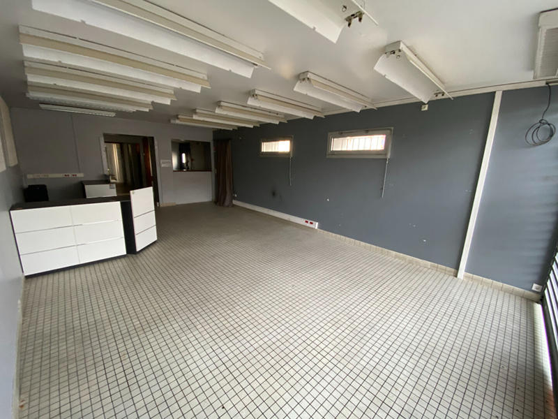 Local commercial - 148 m²