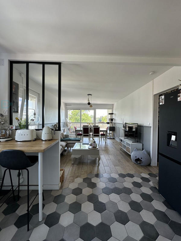 Appartement - 76 m² - 3 pièces