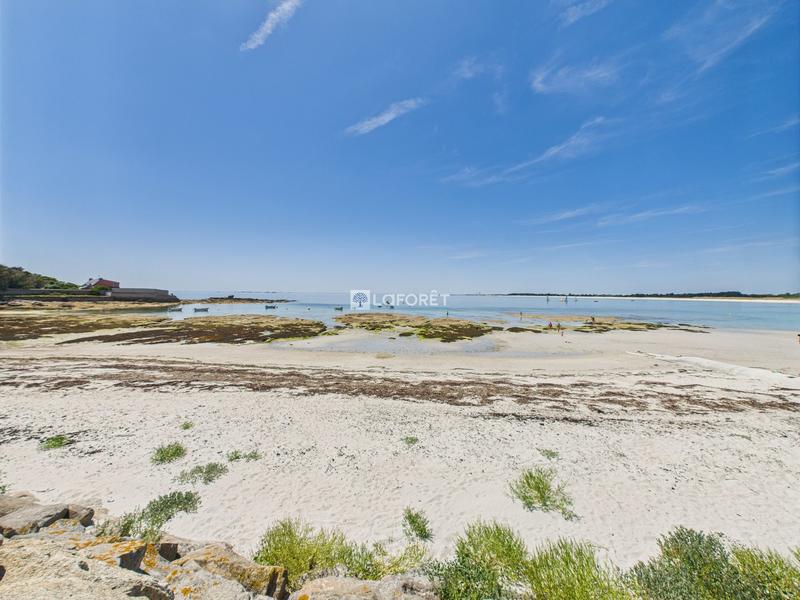 Maison - 180 m² - 8 pièces