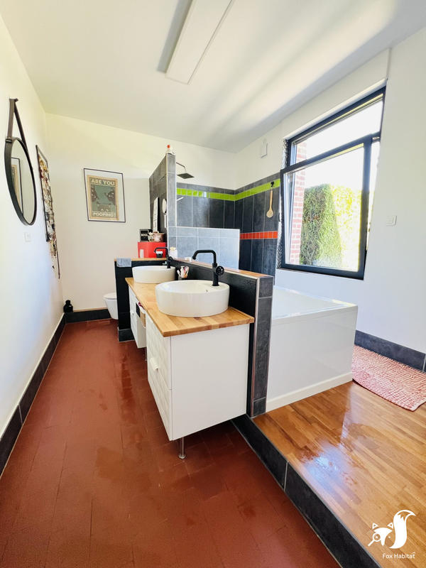 Maison - 169 m² - 7 pièces