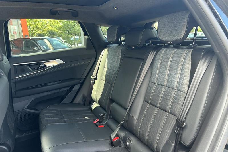 Renault Austral 160 Auto Techno Toit Pano