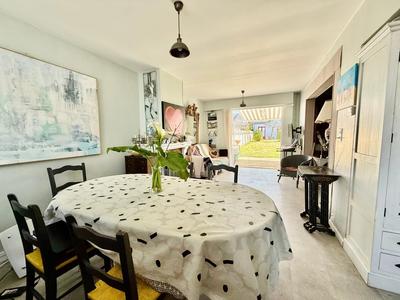 Maison - 147 m² - 7 pièces