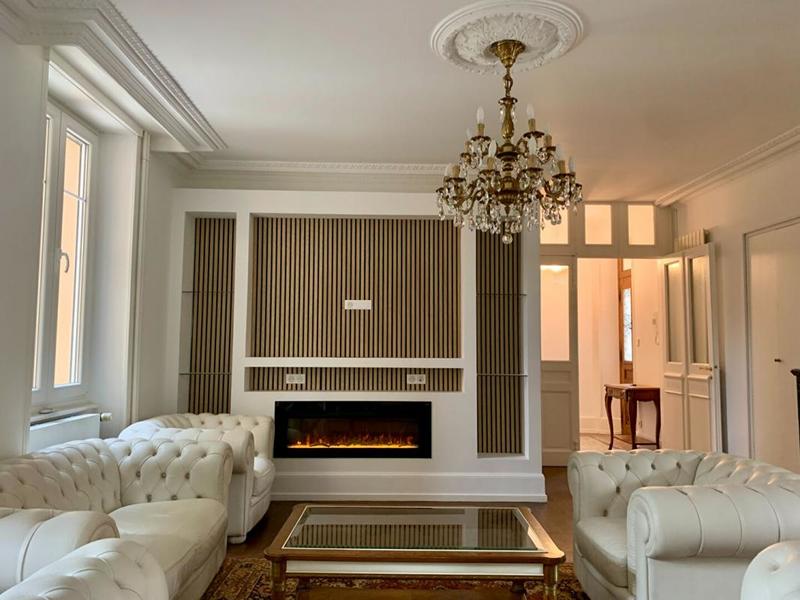 Maison - 217 m² - 8 pièces