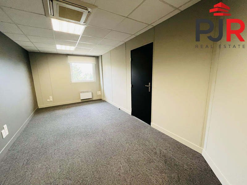 Bureau - 250 m²