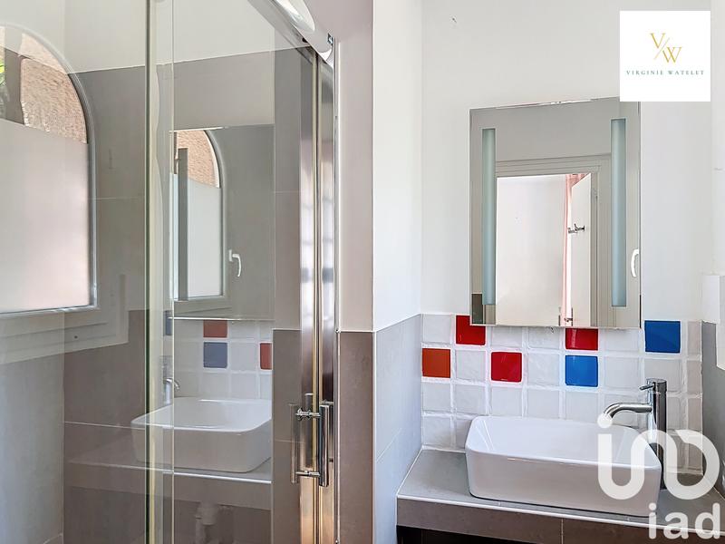 Maison - 274 m² - 10 pièces