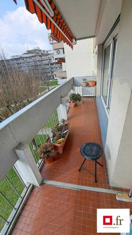 Appartement - 80 m² - 4 pièces