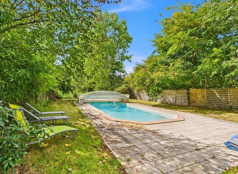 Manoir - 450 m² - 16 pièces