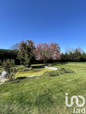 Maison - 200 m² - 6 pièces