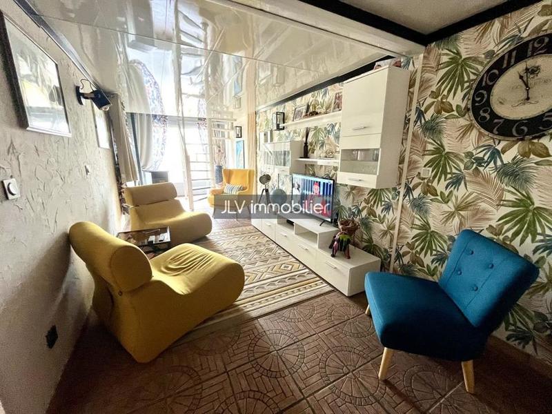 Maison - 170 m² - 6 pièces