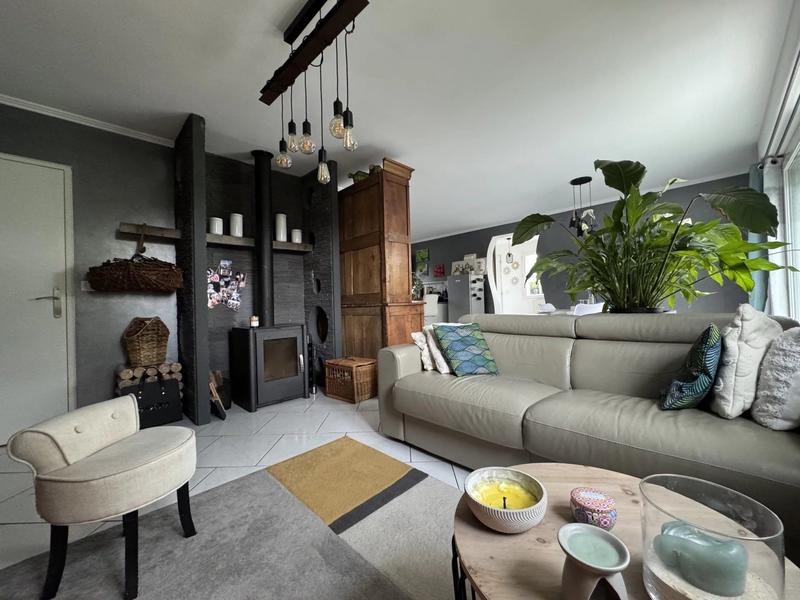 Maison - 91 m² - 4 pièces