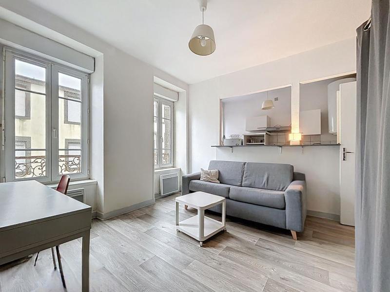 Studio - 24 m² - 1 pièce