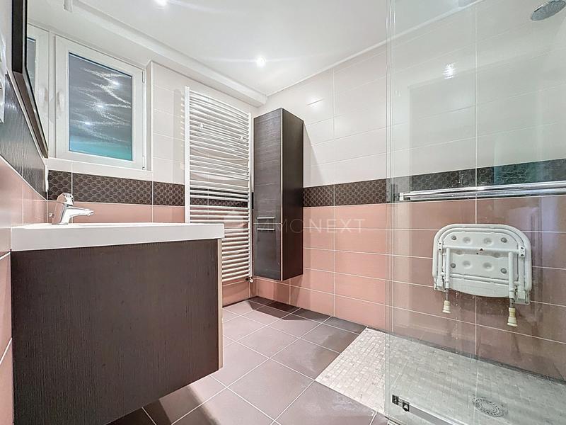 Maison - 191 m² - 9 pièces