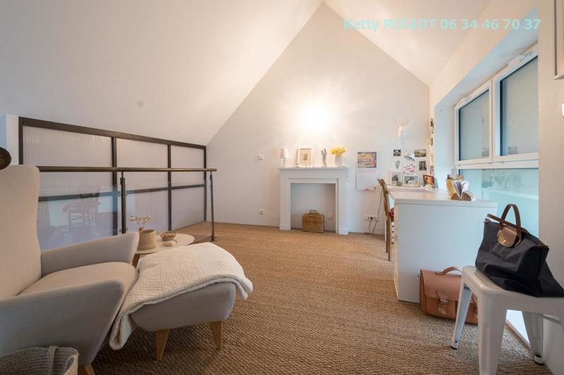 Maison - 135 m² - 6 pièces