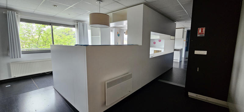 Bureau - 70 m²