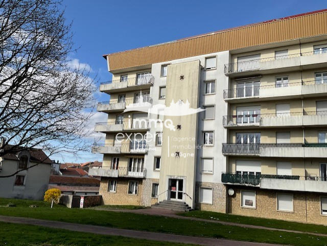 Appartement - 84 m² - 5 pièces