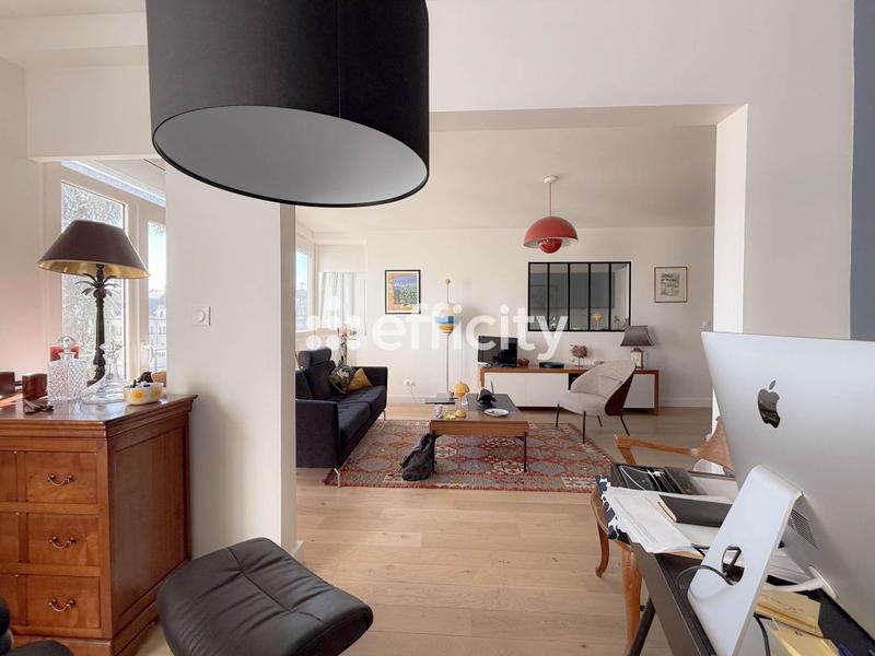 Appartement - 83 m² - 4 pièces