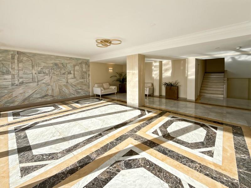 Appartement - 79 m² - 2 pièces