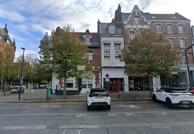 Local commercial - 90 m²