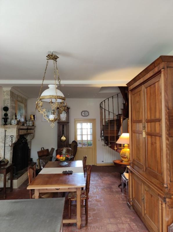 Maison de maîtres - 490 m² - 12 pièces