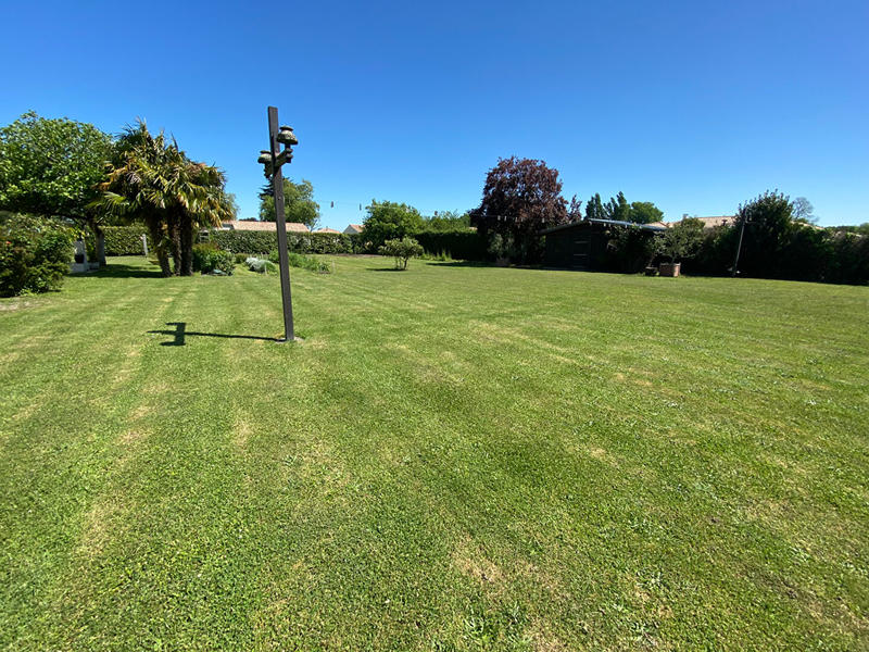 Maison - 534 m² - 12 pièces