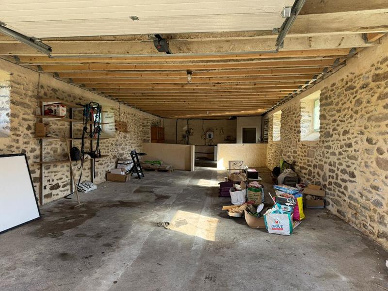 Maison en pierre - 165 m² - 4 pièces