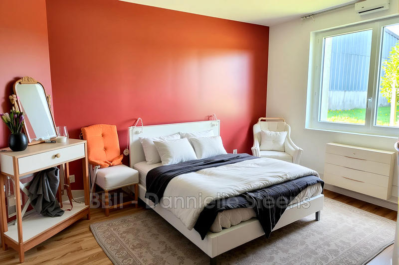 Maison - 186 m² - 5 pièces