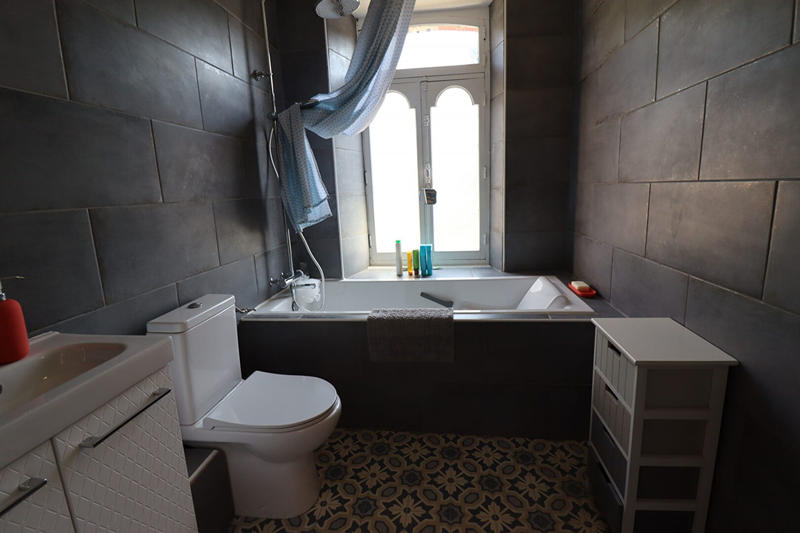 Maison - 156 m² - 8 pièces