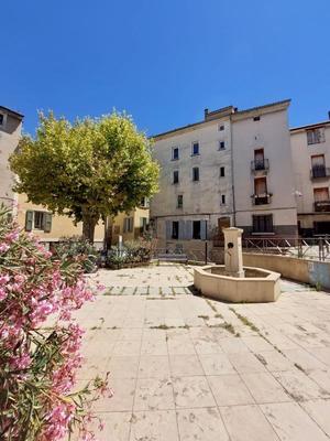 Appartement - 83 m² - 3 pièces