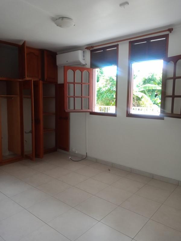 Maison - 60 m² - 4 pièces