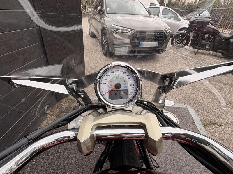 Victory Motorcycles Crossroads Standard