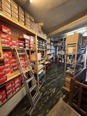 Fonds de commerce - Local commercial - 150 m²