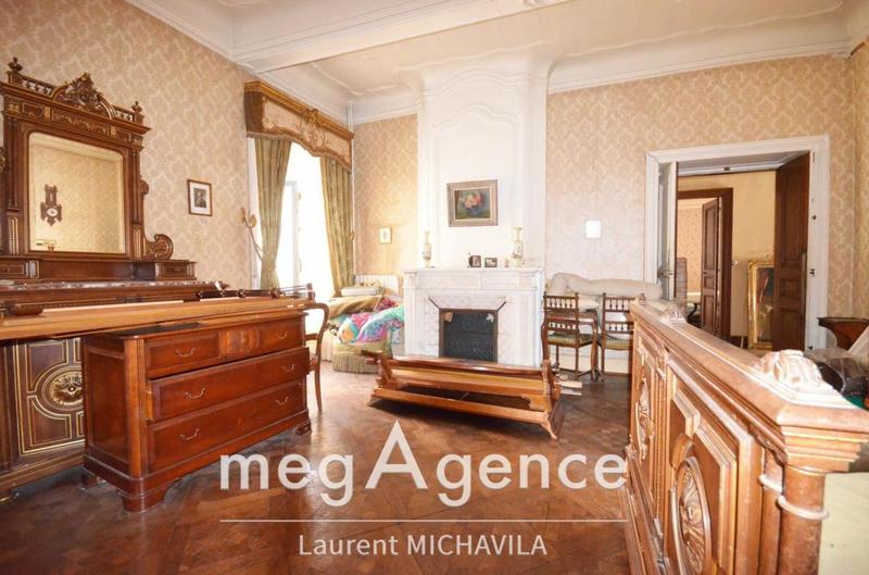 Maison de campagne - 300 m² - 13 pièces