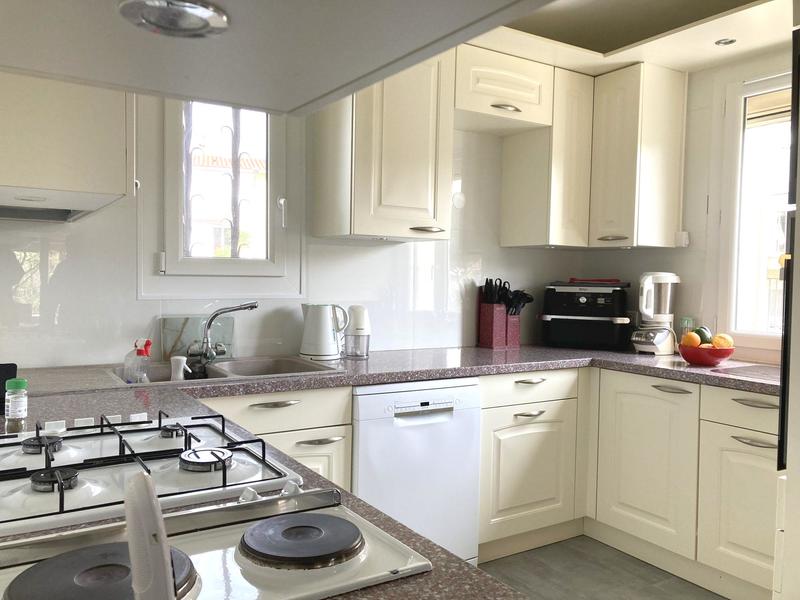 Maison - 98 m² - 4 pièces