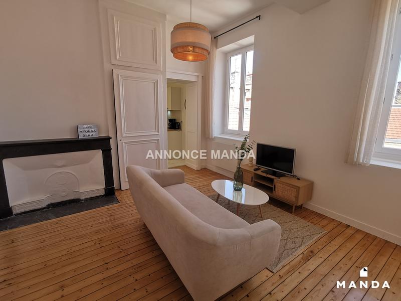 Chambre - 10 m² - 4 pièces