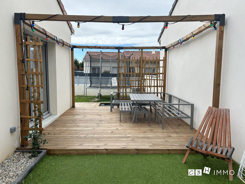 Maison - 103 m² - 4 pièces