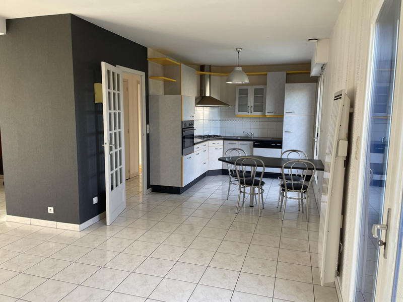 Maison - 110 m² - 5 pièces