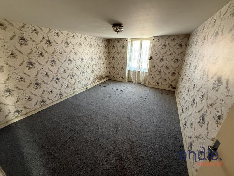 Maison - 80 m² - 4 pièces