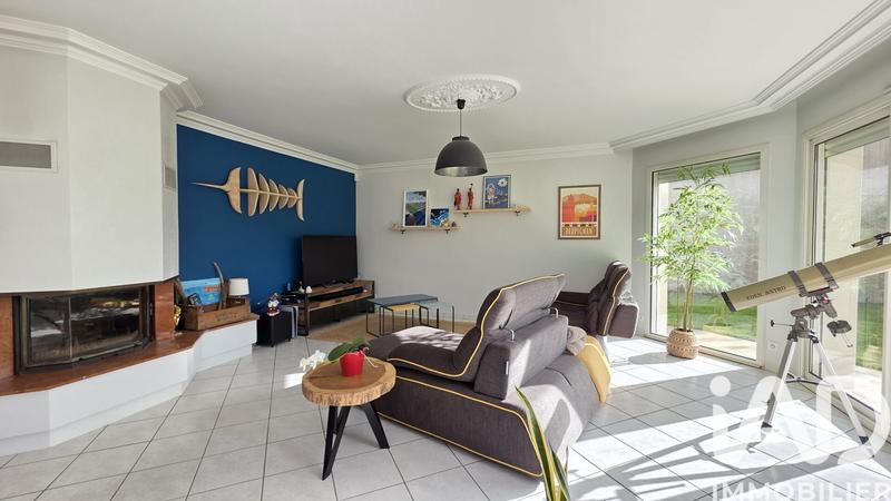 Maison - 192 m² - 8 pièces