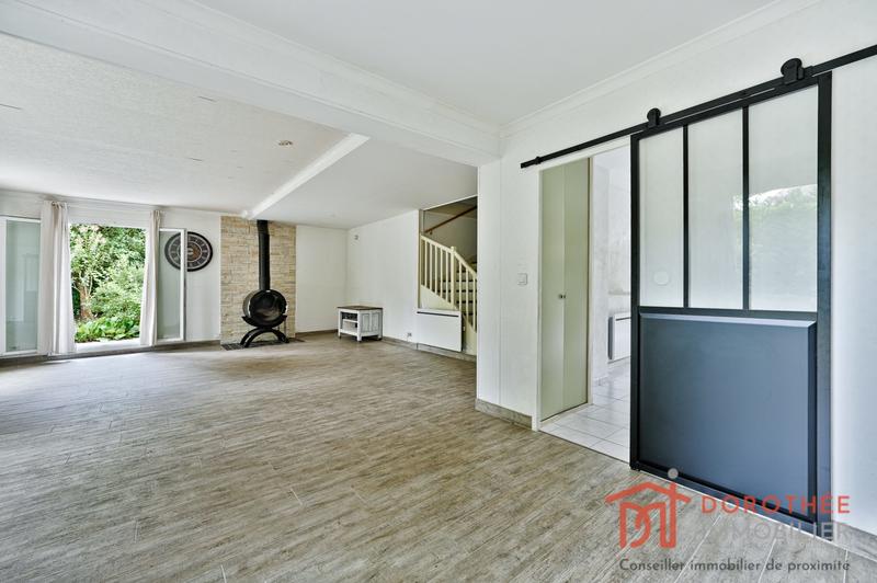 Maison - 175 m² - 8 pièces