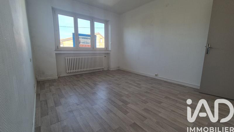 Maison - 180 m² - 9 pièces